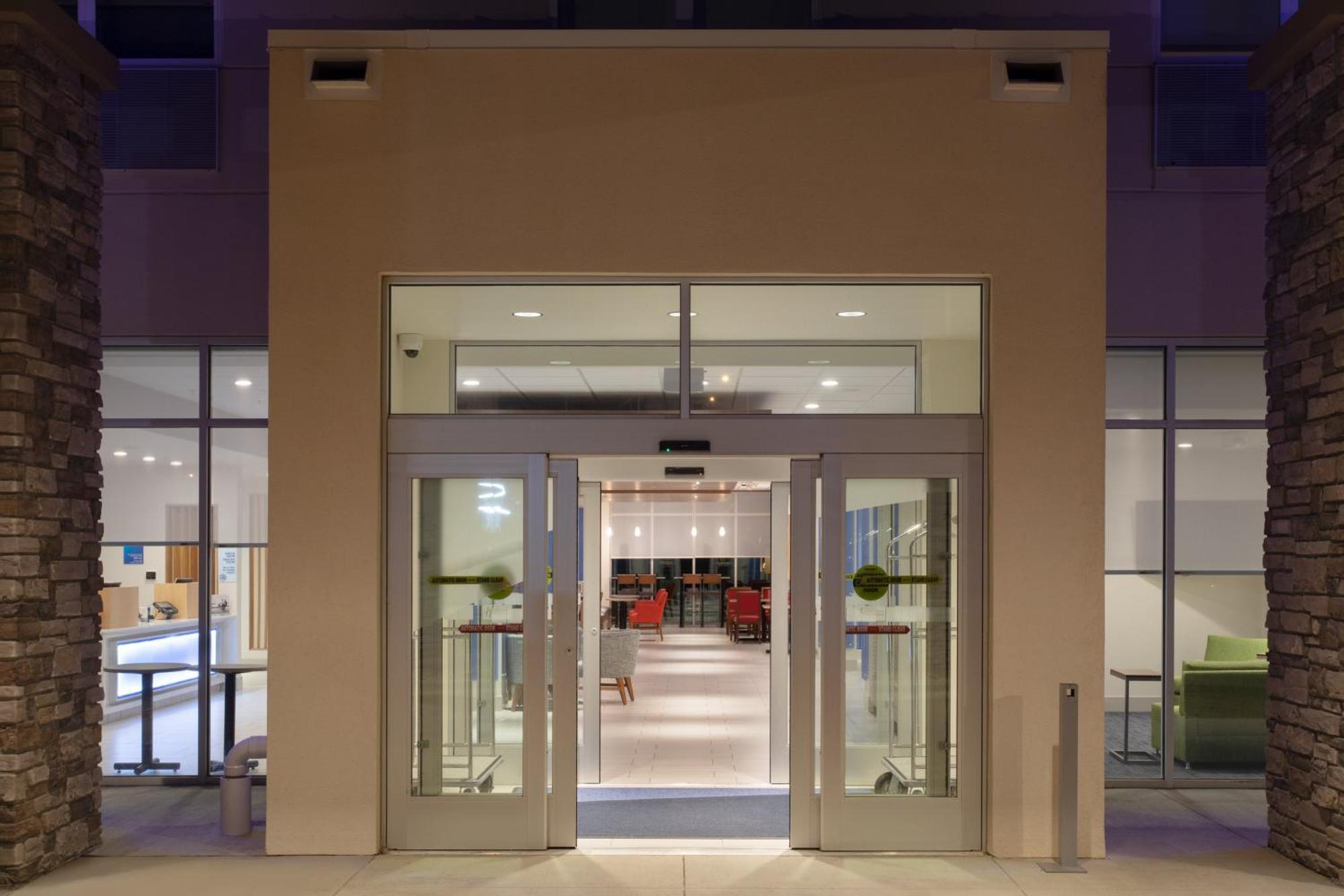 Holiday Inn Express & Suites Sioux City North - Event Center By Ihg Dakota Dunes Εξωτερικό φωτογραφία